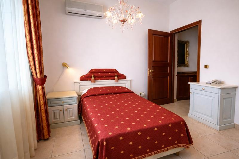 single-room-eurohoteliglesias