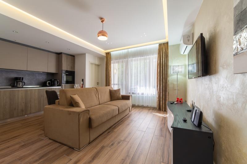villa-carlotta-23-livingroom