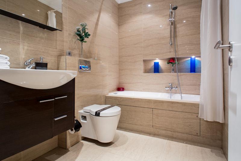 villa-carlotta-6dx-bathroom