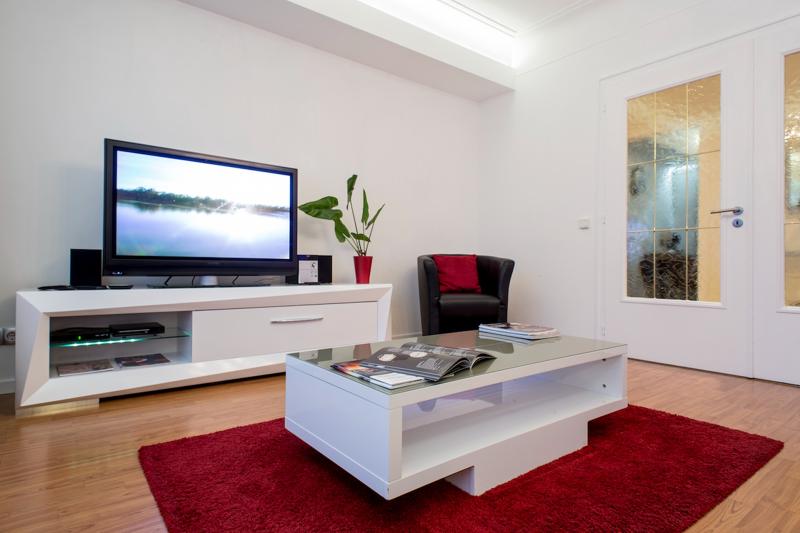 villa-carlotta-6dx-living