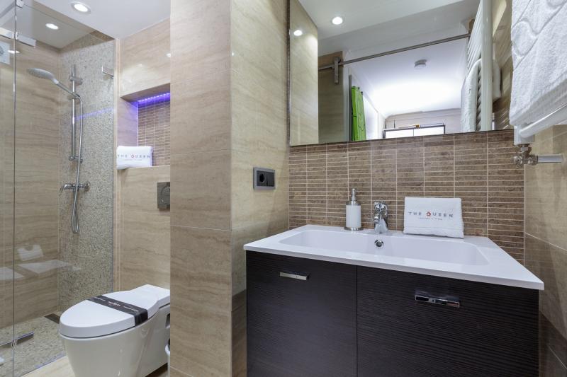 villa-vinicia-2-bathroom