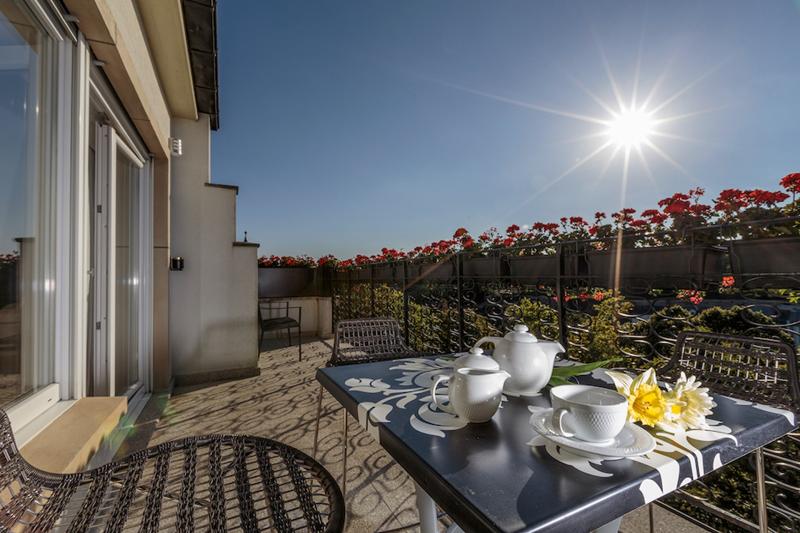 villa-vinicia-penthouse-balcony
